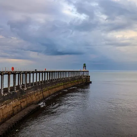 Ann's Mews 惠特比